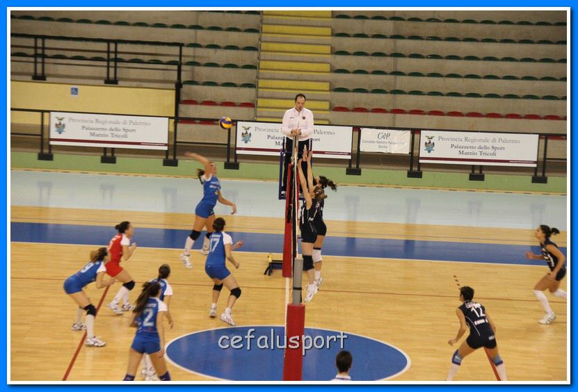 130120 volley 205_tn.jpg